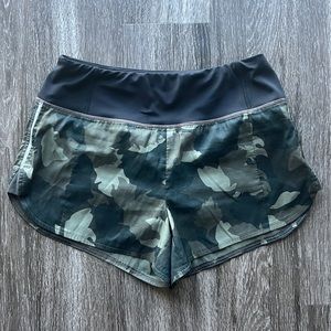 Athleta Camo Shorts Size S